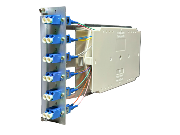 BGT06xLC-D SM  BGT-SpleissBox-6xLC-D SM 3HE/6/gr CSH 12Pgt 9/125 6Kup blau